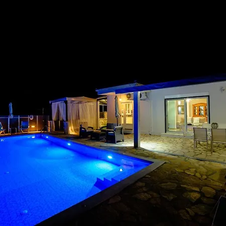 Hera-the Infinity Blue *