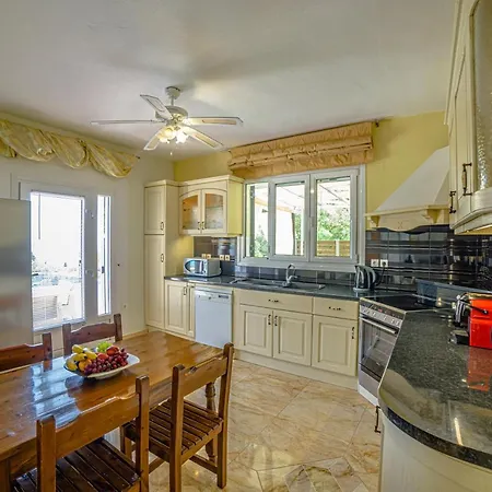 Hera-the Infinity Blue ヴィラ *