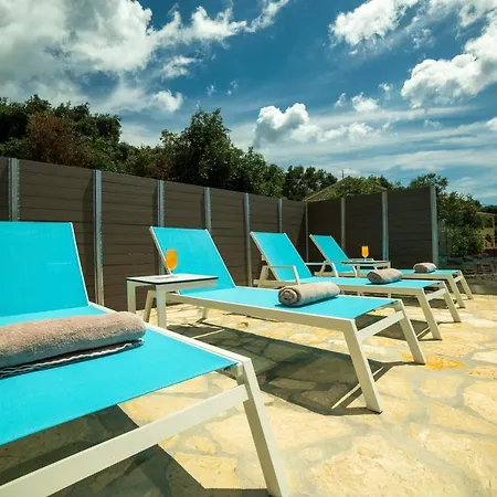 ヴィラ Hera-the Infinity Blue