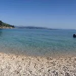 Hera-the Infinity Blue Nisaki (Corfu)